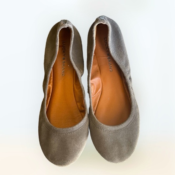 Cute Lucky Brand Emmie Taupe Leather Ballet Flats 8.5W - Picture 1 of 6